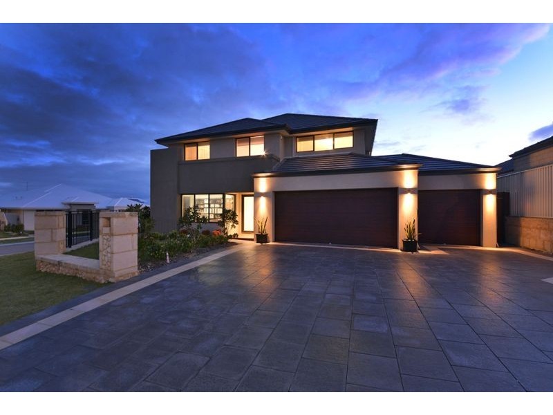 1 Dalmeny Link, Burns Beach WA 6028