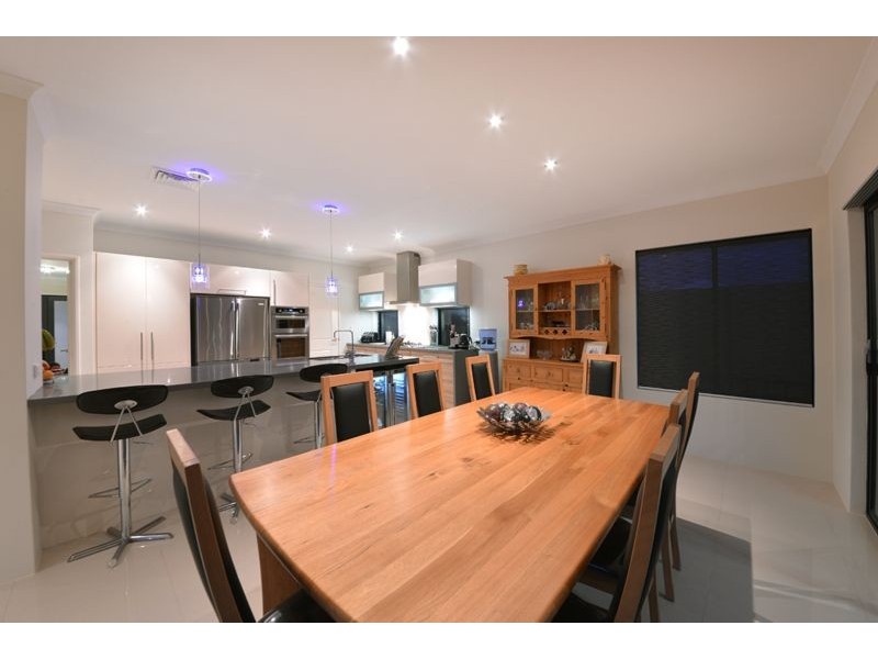 1 Dalmeny Link, Burns Beach WA 6028