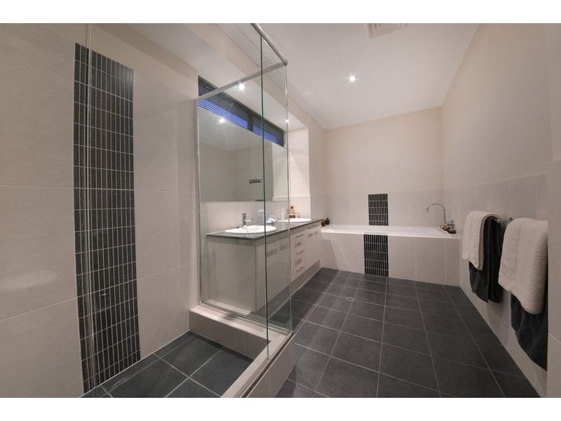 1 Dalmeny Link, Burns Beach WA 6028