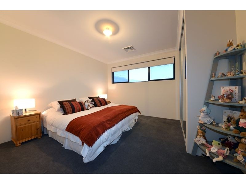 1 Dalmeny Link, Burns Beach WA 6028