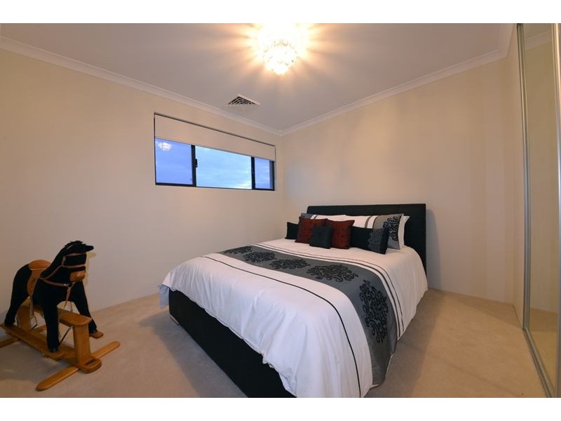 1 Dalmeny Link, Burns Beach WA 6028