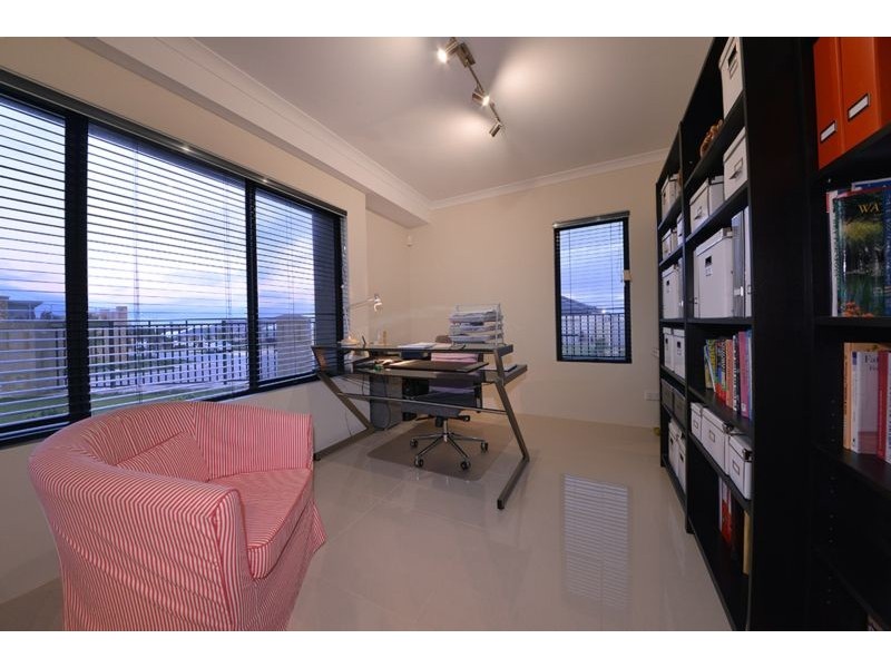 1 Dalmeny Link, Burns Beach WA 6028