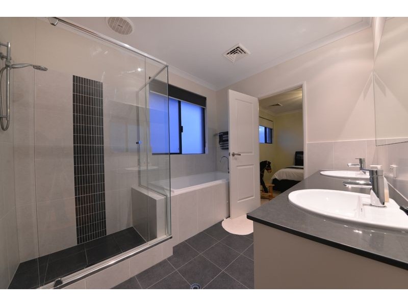 1 Dalmeny Link, Burns Beach WA 6028