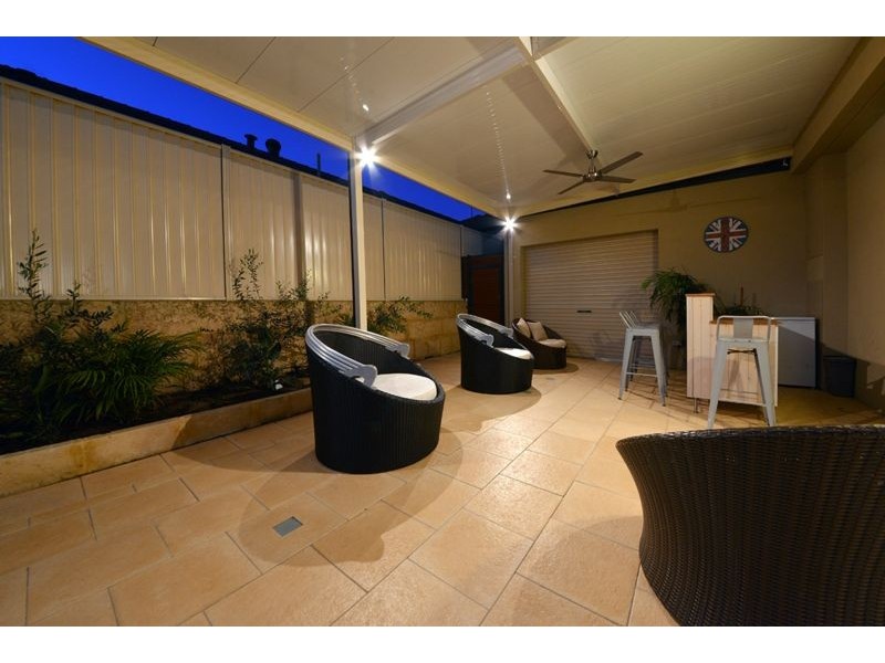 1 Dalmeny Link, Burns Beach WA 6028