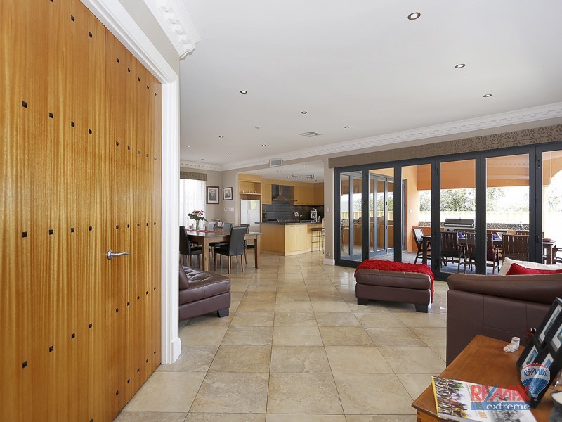 3 Jensen Rise, Iluka WA 6028