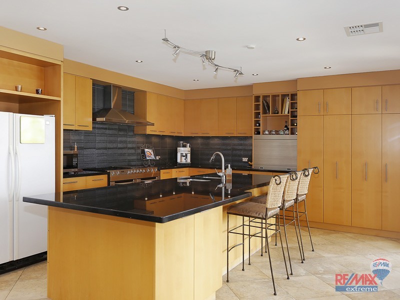 3 Jensen Rise, Iluka WA 6028