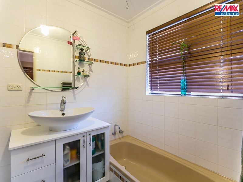 20 Skiff Way, Heathridge WA 6027