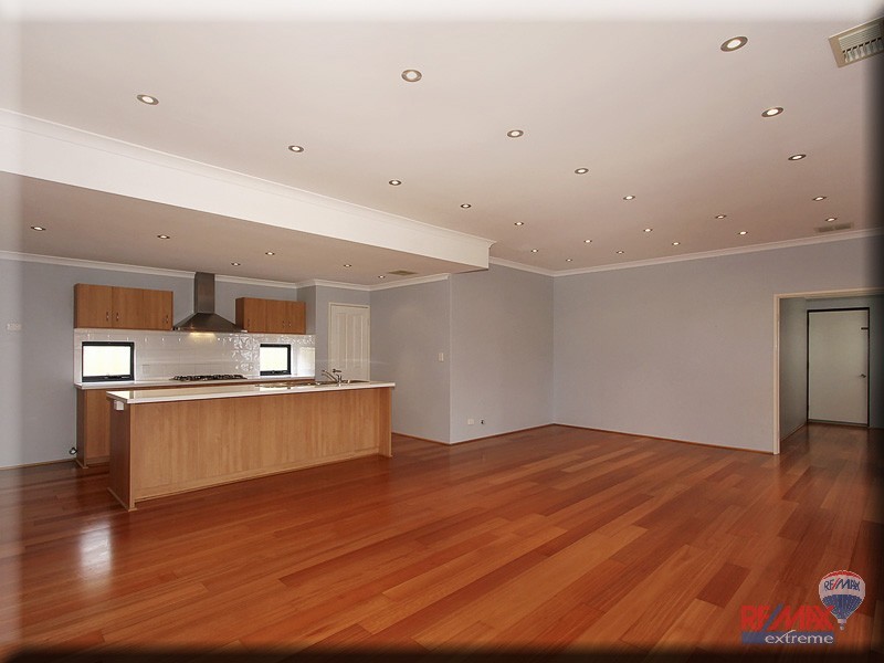 24 Pendleton Crescent, Butler WA 6036