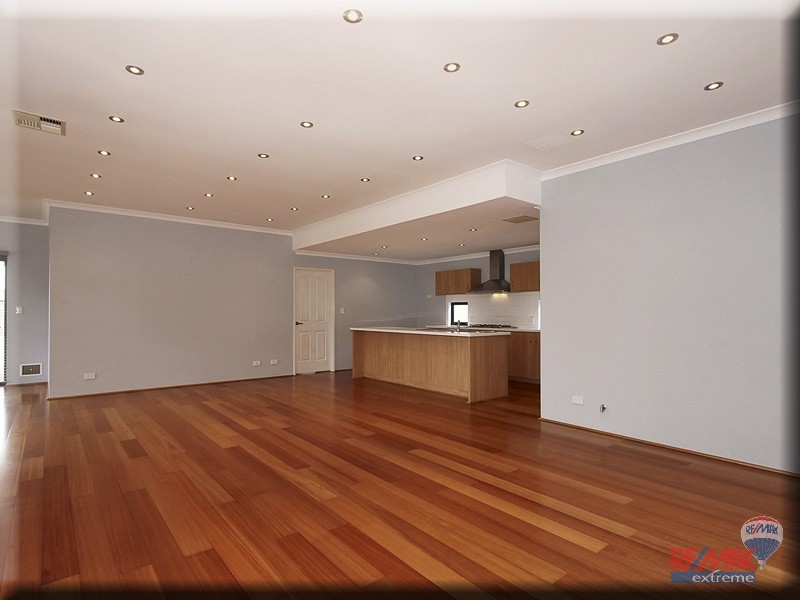 24 Pendleton Crescent, Butler WA 6036