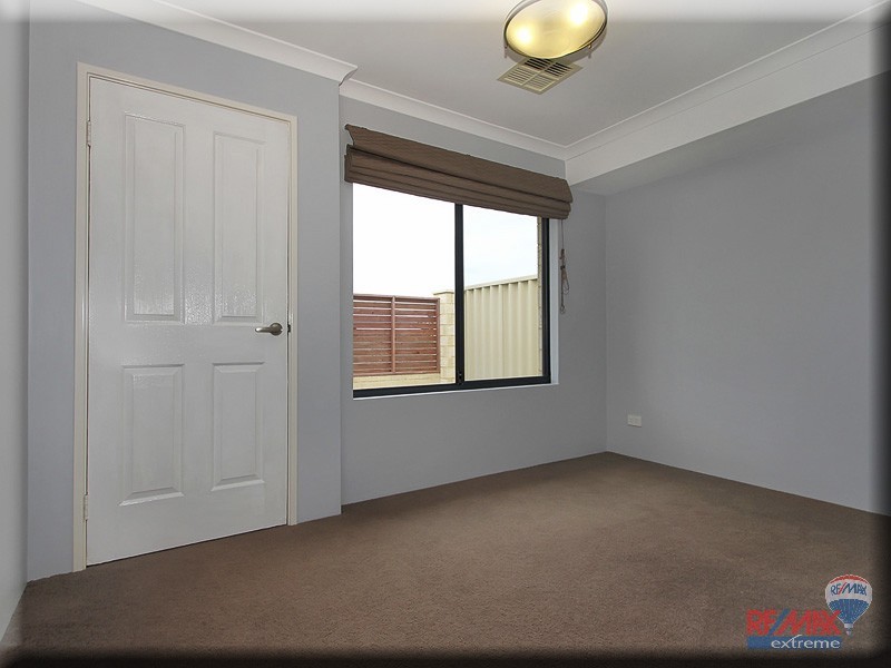 24 Pendleton Crescent, Butler WA 6036