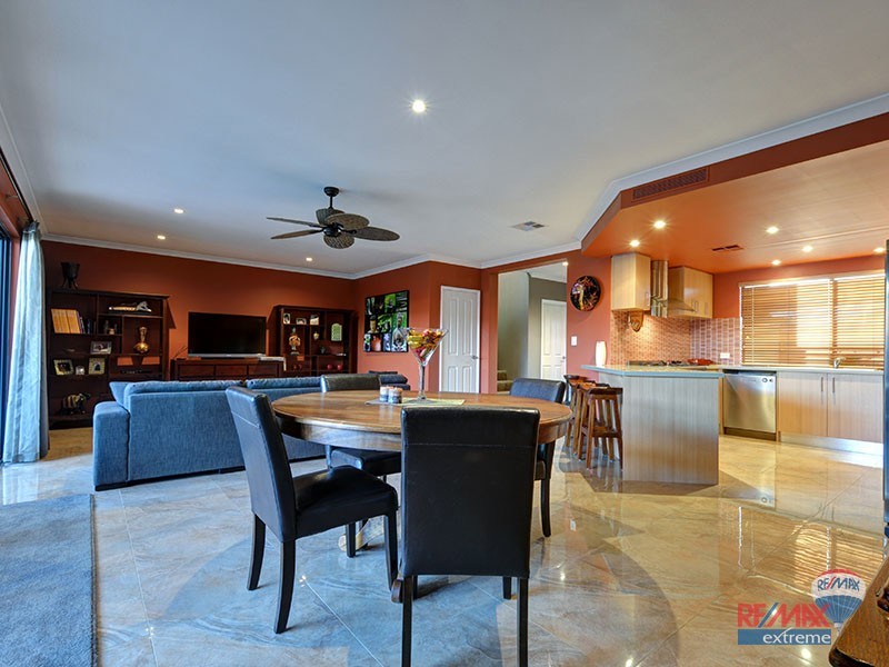 4 Redgate Link, Pearsall WA 6065