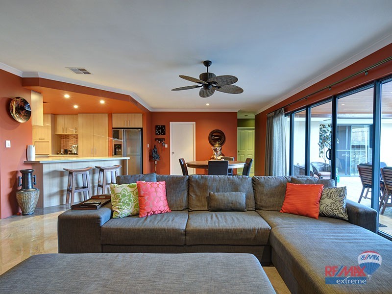 4 Redgate Link, Pearsall WA 6065