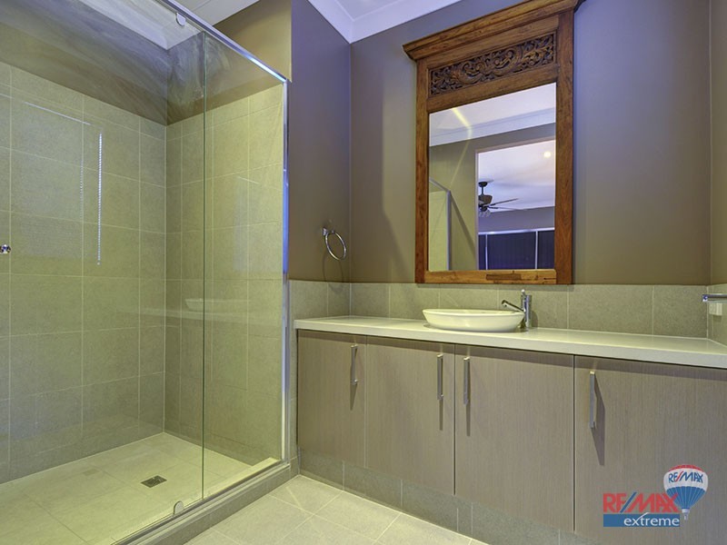 4 Redgate Link, Pearsall WA 6065