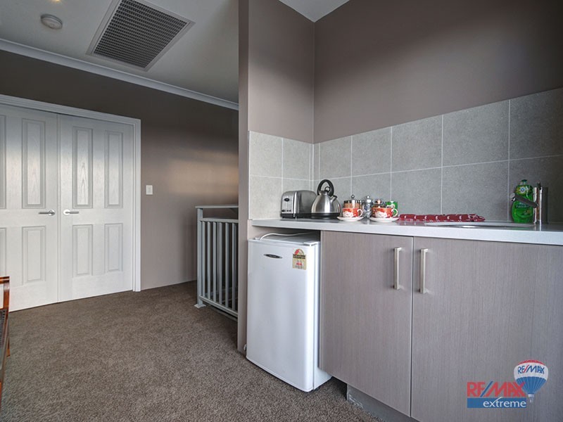 4 Redgate Link, Pearsall WA 6065