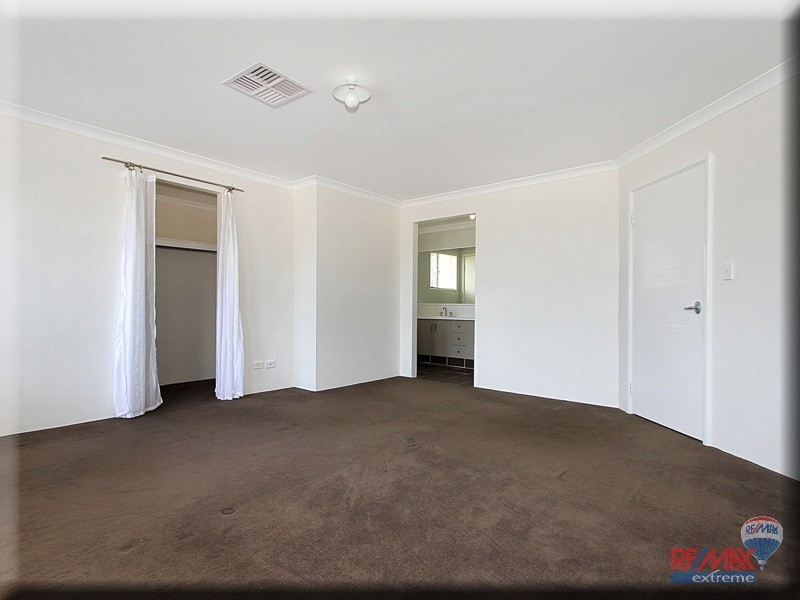 8 Alderton Road, Butler WA 6036