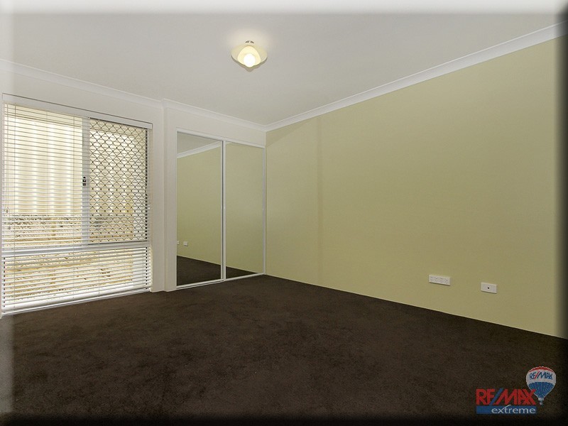 8 Alderton Road, Butler WA 6036