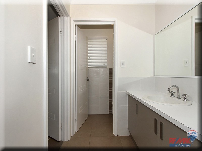 8 Alderton Road, Butler WA 6036