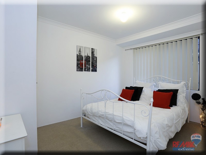 39 Bodorgan Avenue, Butler WA 6036