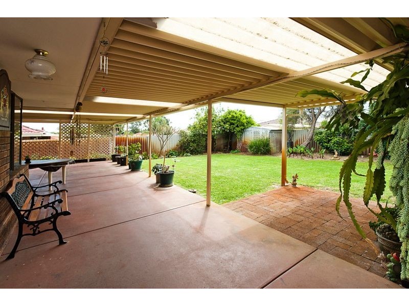 21 Napier Road, Marangaroo WA 6064