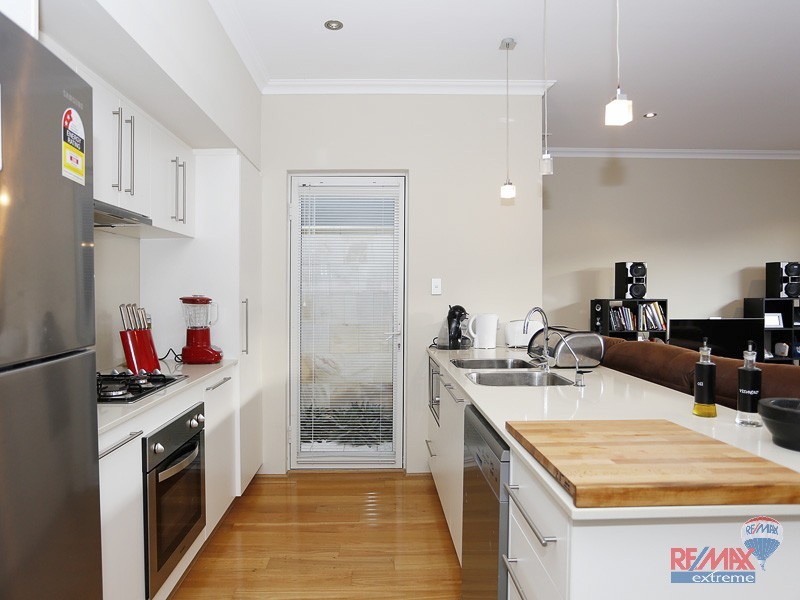 8A Marchwood Boulevard, Butler WA 6036