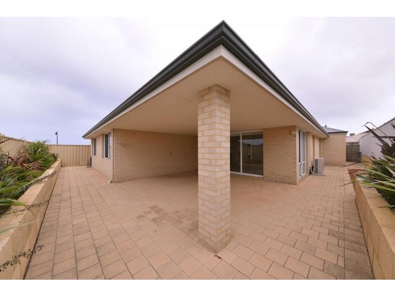 42 Dirleton Loop, Butler WA 6036