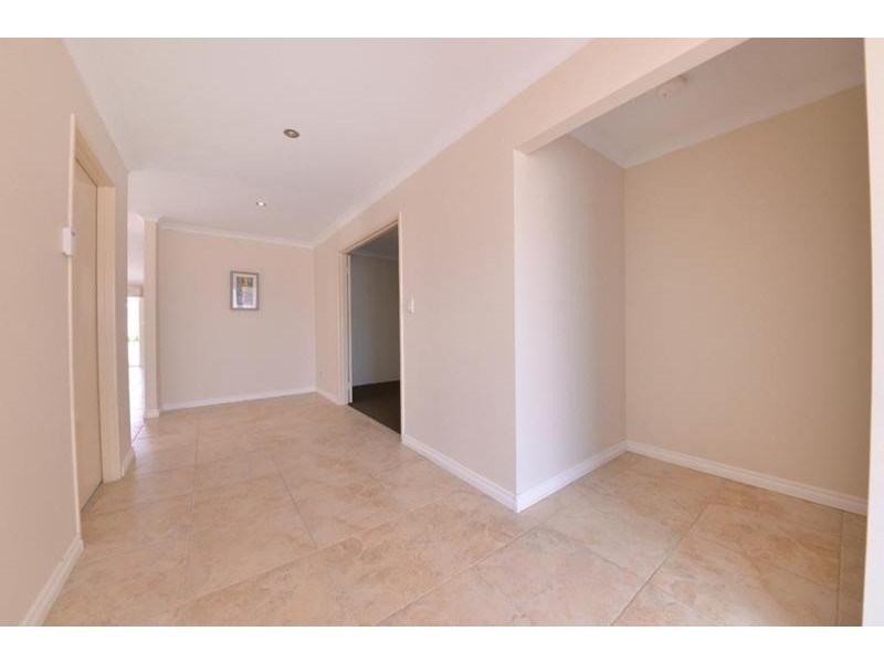 42 Dirleton Loop, Butler WA 6036