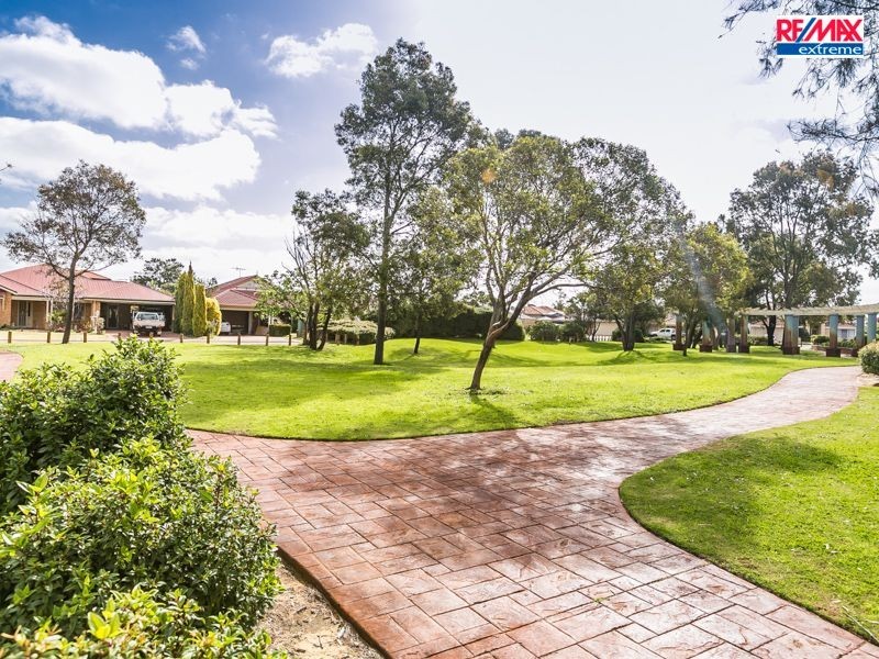 6 Ardisia Way, Woodvale WA 6026