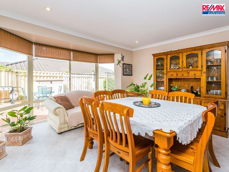 6 Ardisia Way, Woodvale WA 6026