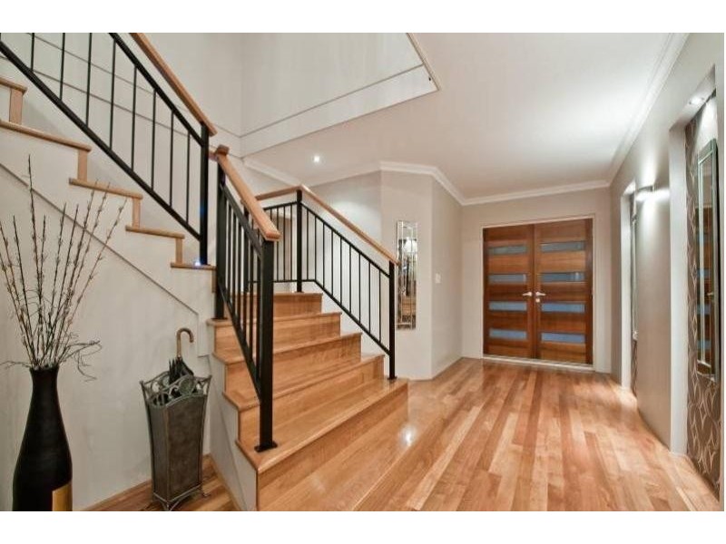 5 Tulum Approach, Iluka WA 6028