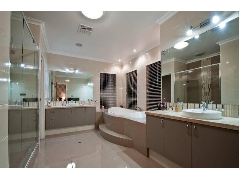 5 Tulum Approach, Iluka WA 6028