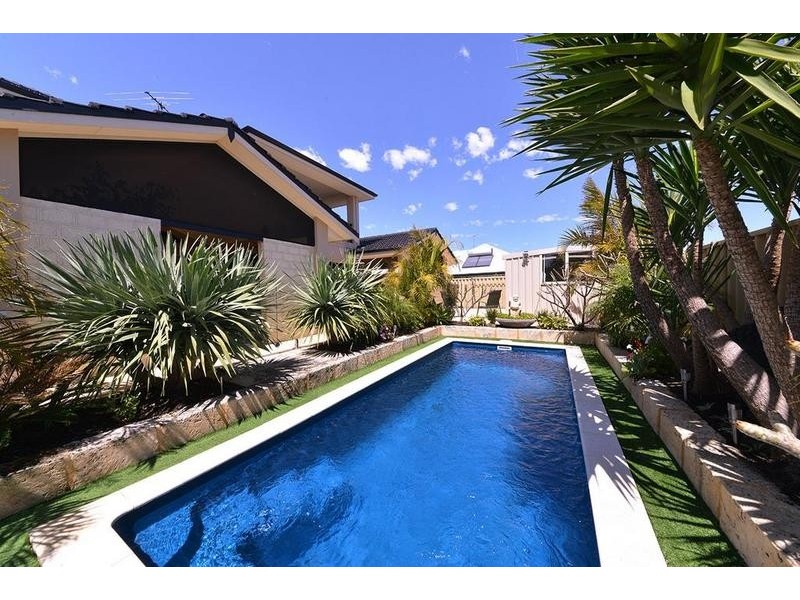 5 Strudwick Street, Tapping WA 6065