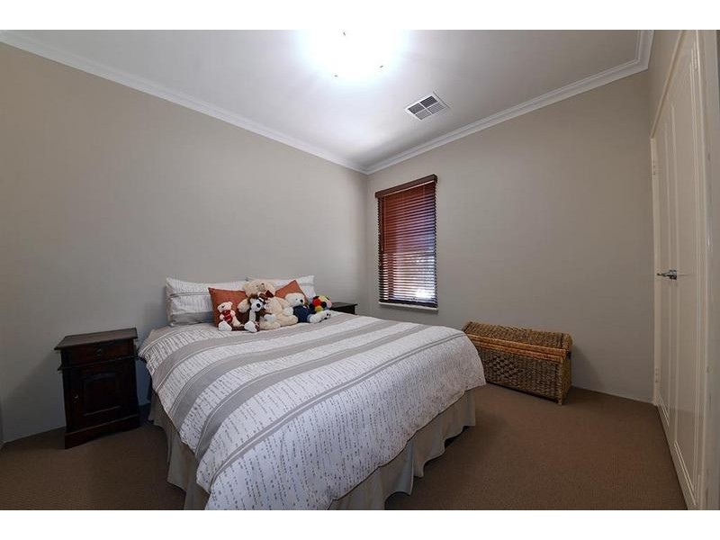 5 Strudwick Street, Tapping WA 6065