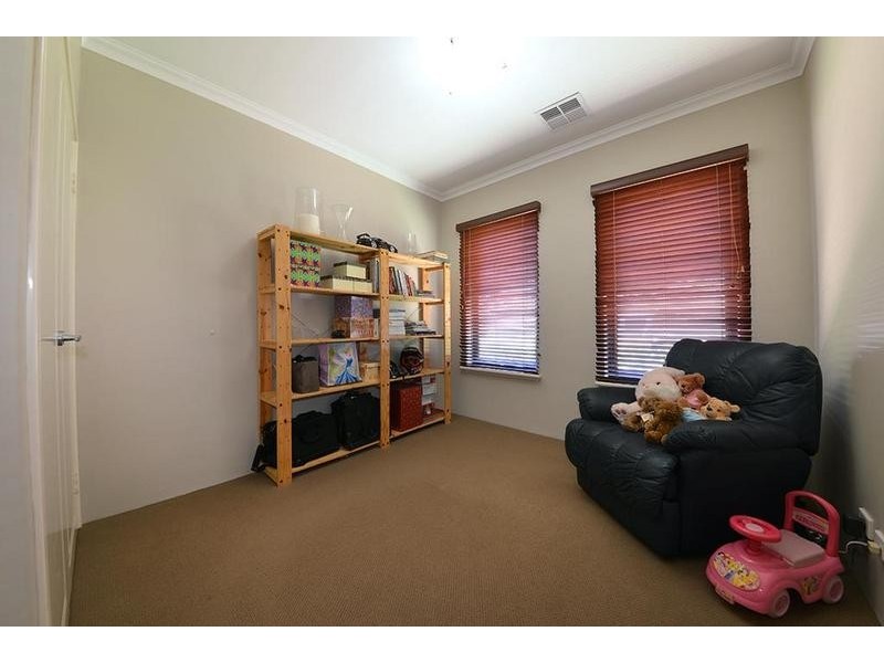 5 Strudwick Street, Tapping WA 6065