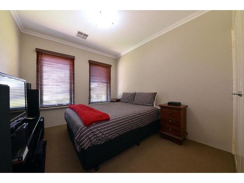 5 Strudwick Street, Tapping WA 6065