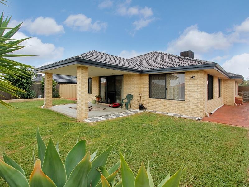 36 Shepperton Drive, Butler WA 6036