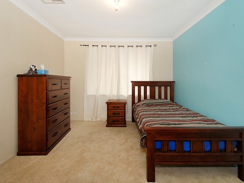 36 Shepperton Drive, Butler WA 6036