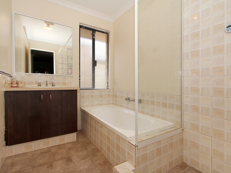 36 Shepperton Drive, Butler WA 6036