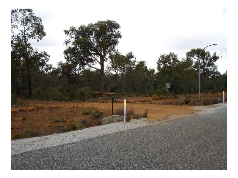 25 Pipe Lily Way, Lower Chittering WA 6084