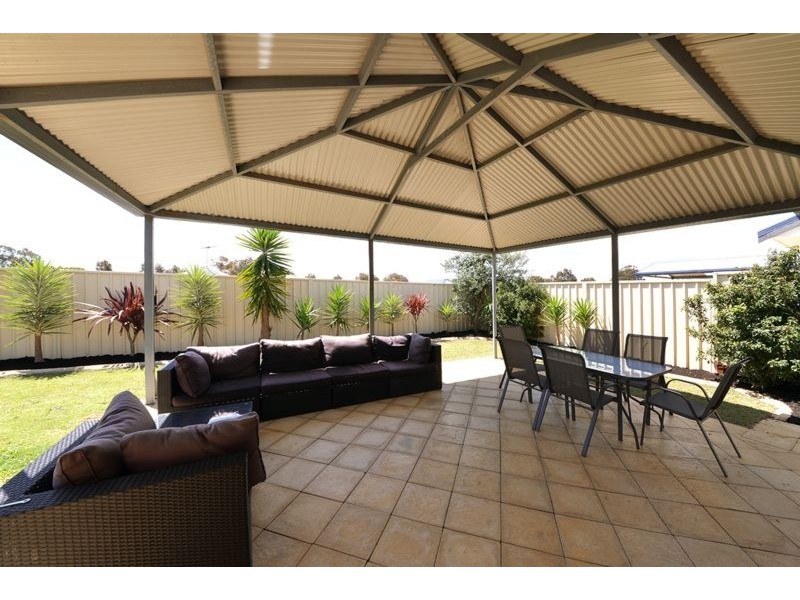 9 Tortorici Ave, Sinagra WA 6065