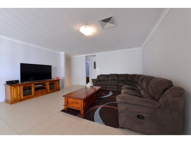 9 Tortorici Ave, Sinagra WA 6065