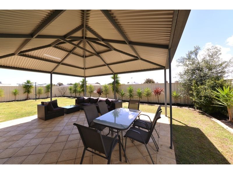 9 Tortorici Ave, Sinagra WA 6065