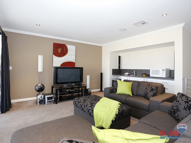 19 Lillico Ave, Burns Beach WA 6028