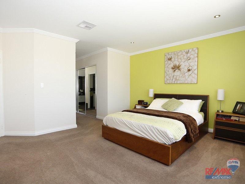 19 Lillico Ave, Burns Beach WA 6028