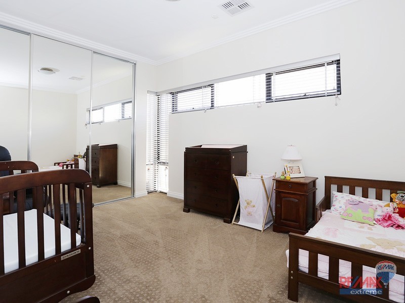 19 Lillico Ave, Burns Beach WA 6028