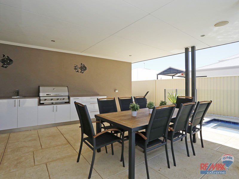 19 Lillico Ave, Burns Beach WA 6028