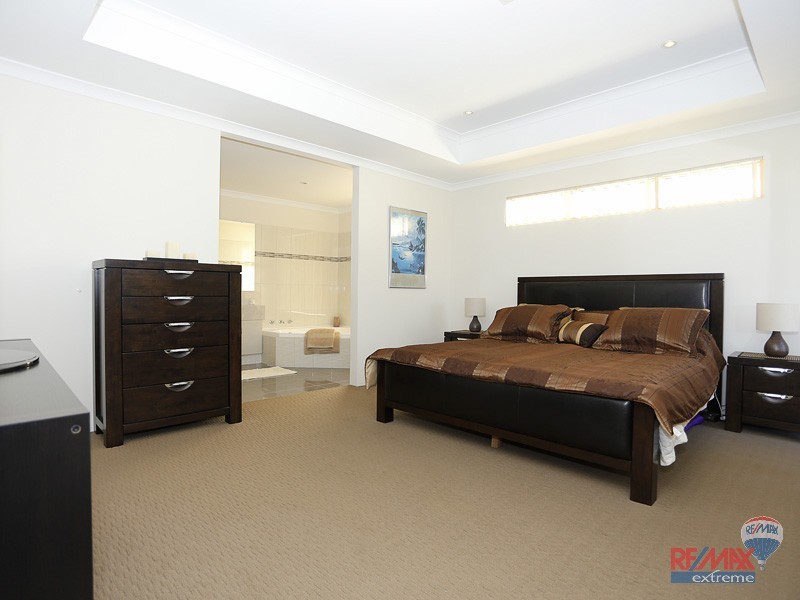 58 Mattingleys Approach, Burns Beach WA 6028