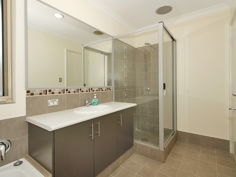 40 Randstone Parade, Butler WA 6036