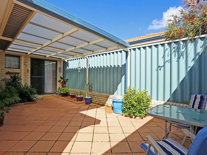 1/10 Langbank Close, Kinross WA 6028