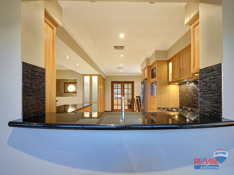 29 East Road, Hocking WA 6065