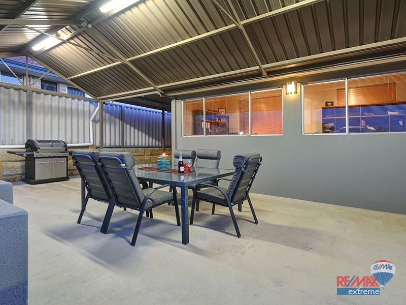 29 East Road, Hocking WA 6065